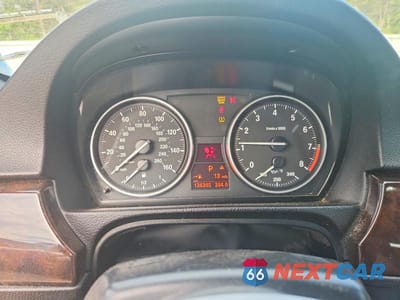 Zdjęcie 9 z 12 samochodu: 2011 BMW 328 I SULEV VIN:WBADW7C56BE545705 - miniatura