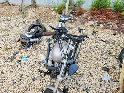 Piąte zdjęcie samochodu w środku: 2008 HARLEY-DAVIDSON FXD VIN:1HD1GM41X8K334576 - miniatura