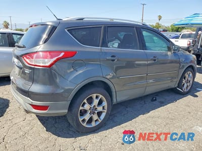 Trzecie zdjęcie samochodu z tyłu: 2015 FORD ESCAPE TITANIUM VIN:1FMCU9JX8FUA08815 - miniatura