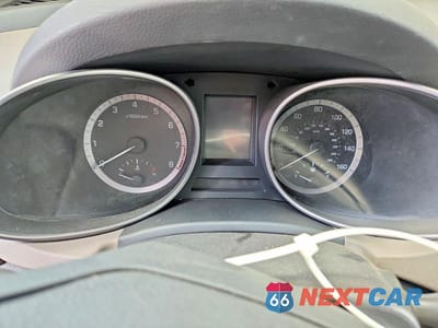 Zdjęcie 9 z 13 samochodu: 2018 HYUNDAI SANTA FE SPORT 2.4L VIN:5XYZU3LB7JG559759 - miniatura