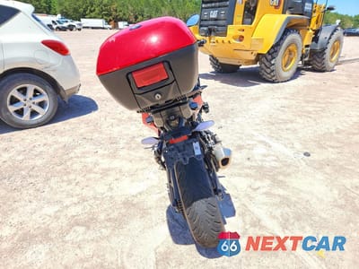 Czwarte zdjęcie samochodu z boku: 2022 BMW S 1000 XR VIN:WB10E4302N6F15302 - miniatura