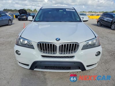 Piąte zdjęcie samochodu w środku: 2013 BMW X3 XDRIVE28I VIN:5UXWX9C52D0D05640 - miniatura