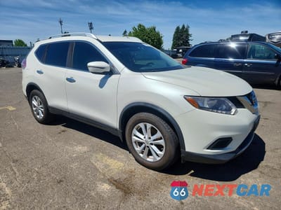 Czwarte zdjęcie samochodu z boku: 2016 NISSAN ROGUE SV VIN:KNMAT2MT4GP631122 - miniatura