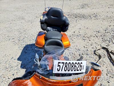 Piąte zdjęcie samochodu w środku: 2016 HARLEY-DAVIDSON FLHTK ULTRA LIMITED VIN:1HD1KEL14GB668588 - miniatura
