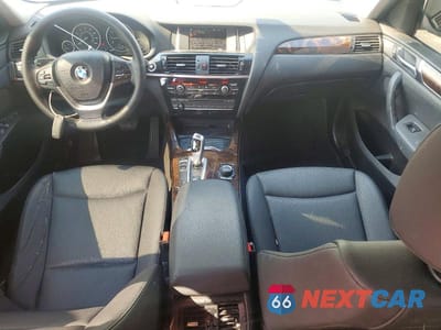 Zdjęcie 8 z 13 samochodu: 2017 BMW X3 SDRIVE28I VIN:5UXWZ7C3XH0X41412 - miniatura