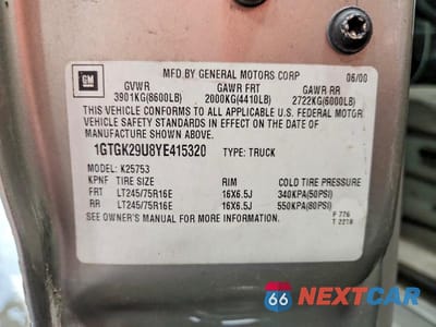 Zdjęcie 13 z 13 samochodu: 2000 GMC NEW SIERRA K2500 VIN:1GTGK29U8YE415320 - miniatura