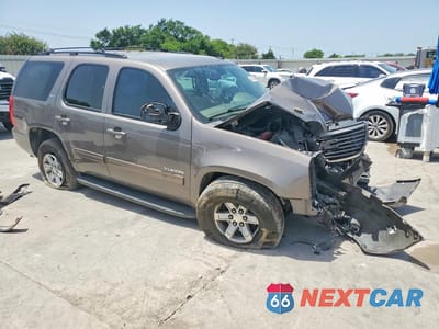 Czwarte zdjęcie samochodu z boku: 2013 GMC YUKON SLT VIN:1GKS1CE01DR177680 - miniatura