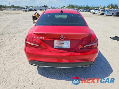 Zdjęcie 6 z 12 samochodu: 2019 MERCEDES-BENZ CLA 250 VIN:WDDSJ4EB7KN703436 - miniatura