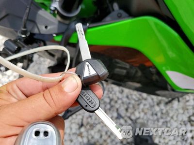Zdjęcie 8 z 9 samochodu: 2026 KAWASAKI ZX636 K VIN:JKBZXJK13TA015725 - miniatura