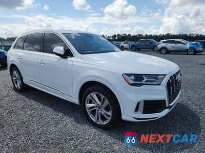 Czwarte zdjęcie samochodu z boku: 2023 AUDI Q7 PREMIUM VIN:WA1ACBF72PD014930 - miniatura