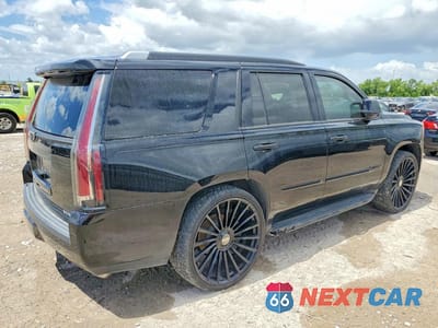Trzecie zdjęcie samochodu z tyłu: 2016 CADILLAC ESCALADE LUXURY VIN:1GYS3BKJ1GR102084 - miniatura