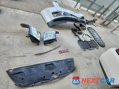 Zdjęcie 13 z 14 samochodu: 2020 GMC YUKON DENALI VIN:1GKS1CKJ2LR155411 - miniatura
