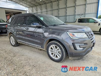 Czwarte zdjęcie samochodu z boku: 2017 FORD EXPLORER VIN:1FM5K7DH0HGD40885 - miniatura