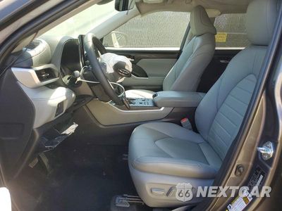 Zdjęcie 7 z 13 samochodu: 2025 TOYOTA HIGHLANDER XLE VIN:5TDKDRBH3SS576282 - miniatura