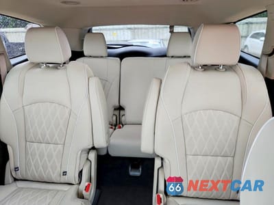 Zdjęcie 10 z 14 samochodu: 2024 BUICK ENCLAVE AVENIR VIN:5GAEVCKW2RJ110616 - miniatura
