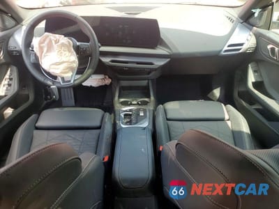 Zdjęcie 8 z 12 samochodu: 2026 BMW 228 VIN:WBA83GG04T7U77404 - miniatura