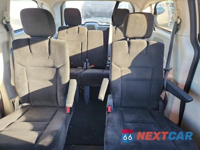 Zdjęcie 10 z 14 samochodu: 2017 DODGE GRAND CARAVAN SE VIN:2C4RDGBGXHR660837 - miniatura