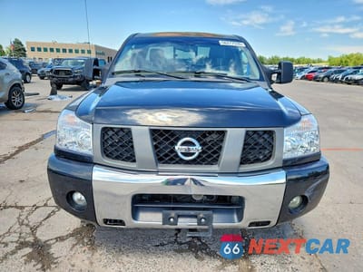 Piąte zdjęcie samochodu w środku: 2007 NISSAN TITAN XE VIN:1N6AA06B77N204038 - miniatura
