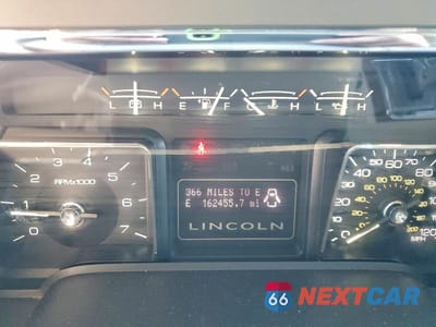 Zdjęcie 9 z 13 samochodu: 2013 LINCOLN NAVIGATOR VIN:5LMJJ2H55DEL04858 - miniatura