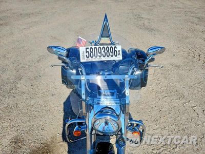 Piąte zdjęcie samochodu w środku: 2016 HARLEY-DAVIDSON FLRT FREE WHEELER VIN:1HD1MCM19GB855256 - miniatura