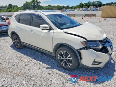 Czwarte zdjęcie samochodu z boku: 2018 NISSAN ROGUE SL VIN:JN8AT2MV0JW313856 - miniatura