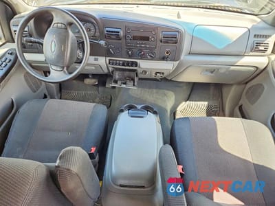 Zdjęcie 8 z 12 samochodu: 2006 FORD F250 SUPER DUTY VIN:1FTSW21Y66EC29110 - miniatura