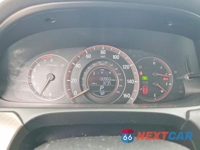 Zdjęcie 9 z 13 samochodu: 2017 HONDA ACCORD SPORT VIN:1HGCR2F56HA124766 - miniatura