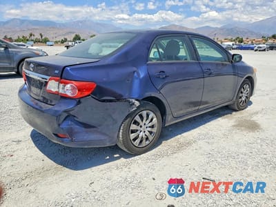 Trzecie zdjęcie samochodu z tyłu: 2012 TOYOTA COROLLA LE VIN:2T1BU4EE9CC766618 - miniatura
