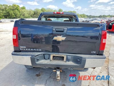 Zdjęcie 6 z 12 samochodu: 2010 CHEVROLET SILVERADO K1500 LTZ VIN:3GCRKTE37AG117190 - miniatura