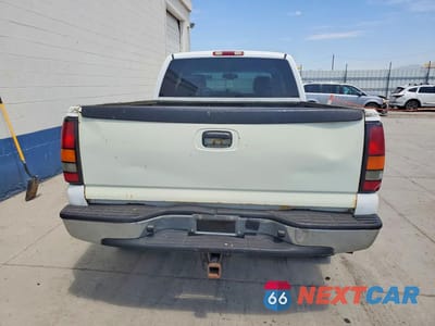 Zdjęcie 6 z 12 samochodu: 2004 GMC NEW SIERRA K1500 VIN:1GTEK19T84Z191574 - miniatura