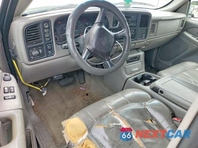 Zdjęcie 8 z 12 samochodu: 2001 CHEVROLET SILVERADO K1500 VIN:2GCEK19T111152636 - miniatura