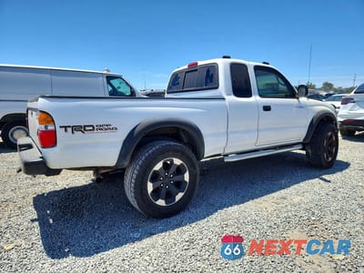 Trzecie zdjęcie samochodu z tyłu: 2001 TOYOTA TACOMA XTRACAB PRERUNNER VIN:5TESM92N31Z852659 - miniatura