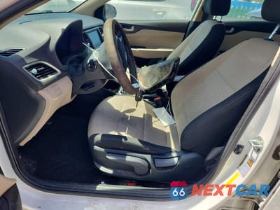 Zdjęcie 7 z 12 samochodu: 2022 HYUNDAI ACCENT SEL VIN:3KPC24A68NE176505 - miniatura