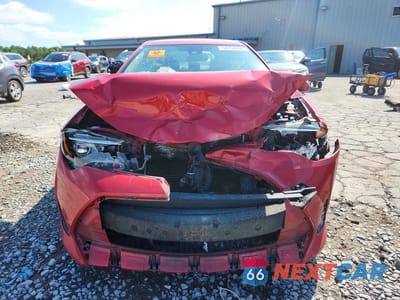 Piąte zdjęcie samochodu w środku: 2018 TOYOTA COROLLA LE VIN:2T1BURHE8JC060682 - miniatura