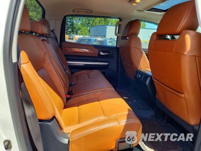 Zdjęcie 10 z 12 samochodu: 2014 TOYOTA TUNDRA CREWMAX PLATINUM VIN:5TFAY5F19EX373501 - miniatura