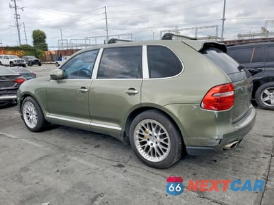 Drugie zdjęcie samochodu z przodu: 2010 PORSCHE CAYENNE VIN:WP1AA2APXALA06511 - miniatura