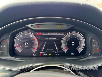 Piąte zdjęcie samochodu w środku: 2020 AUDI Q7 PREMIUM VIN:WA1AXAF79LD005876 - miniatura