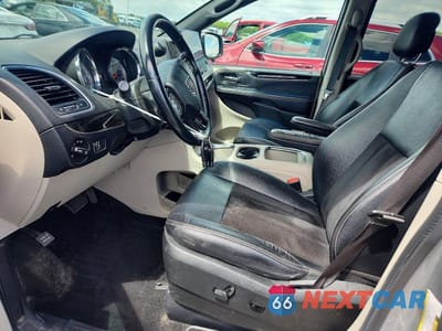 Zdjęcie 7 z 13 samochodu: 2018 DODGE GRAND CARAVAN SXT VIN:2C4RDGCG1JR207064 - miniatura