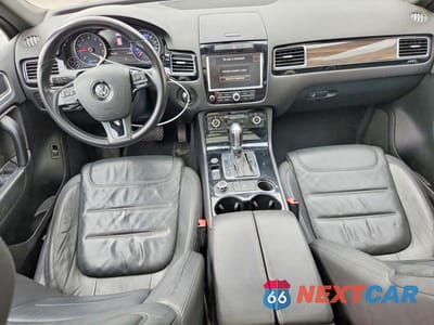 Zdjęcie 8 z 13 samochodu: 2014 VOLKSWAGEN TOUAREG V6 VIN:WVGEF9BP9ED014963 - miniatura