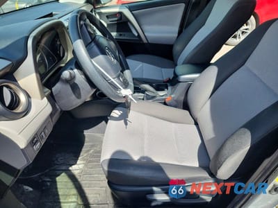 Zdjęcie 7 z 13 samochodu: 2014 TOYOTA RAV4 LE VIN:JTMBFREV7EJ007237 - miniatura