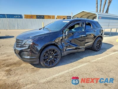 2017 CADILLAC XT5 1GYKNARS9HZ232134 - główne zdjęcie licytacji z USA - miniatura
