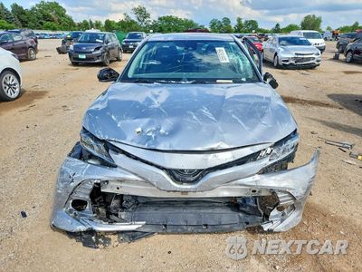 Piąte zdjęcie samochodu w środku: 2019 TOYOTA CAMRY LE VIN:4T1B11HK7KU171675 - miniatura