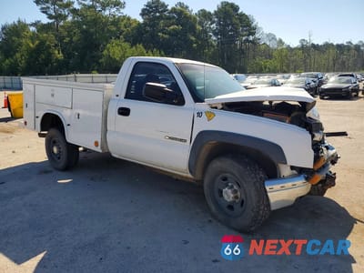 Czwarte zdjęcie samochodu z boku: 2003 CHEVROLET SILVERADO C2500 HEAVY DUTY VIN:1GBHC24U93Z254376 - miniatura