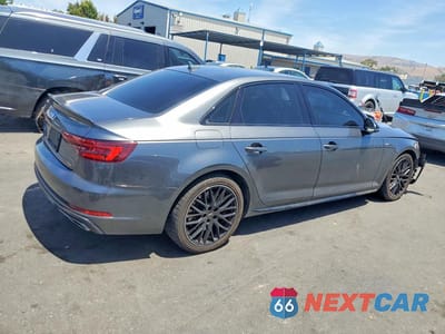 Trzecie zdjęcie samochodu z tyłu: 2019 AUDI A4 PREMIUM PLUS VIN:WAUENAF4XKA015459 - miniatura