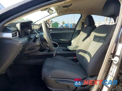 Zdjęcie 7 z 12 samochodu: 2021 KIA K5 LXS VIN:5XXG14J29MG071298 - miniatura