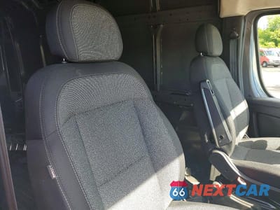 Zdjęcie 11 z 14 samochodu: 2024 RAM PROMASTER 2500 CARGO ** R & D * PRI FLEET ** VIN:3C6LRVDG6RE135339 - miniatura