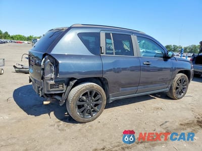 Trzecie zdjęcie samochodu z tyłu: 2015 JEEP COMPASS SPORT VIN:1C4NJCBA4FD210970 - miniatura