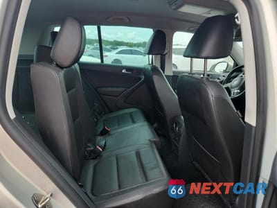 Zdjęcie 11 z 13 samochodu: 2013 VOLKSWAGEN TIGUAN S VIN:WVGAV3AX5DW617248 - miniatura