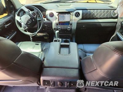 Zdjęcie 8 z 12 samochodu: 2020 TOYOTA TUNDRA PLATINUM VIN:5TFAY5F19LX887975 - miniatura