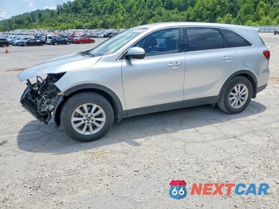 2019 KIA SORENTO L 5XYPG4A36KG593354 - główne zdjęcie licytacji z USA - miniatura